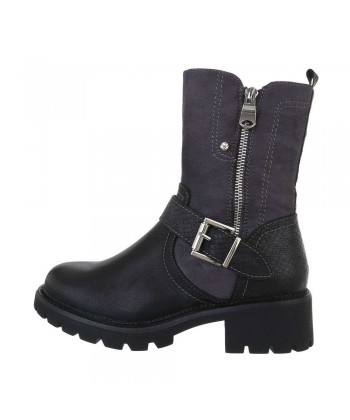 Boots for women
 1-543411