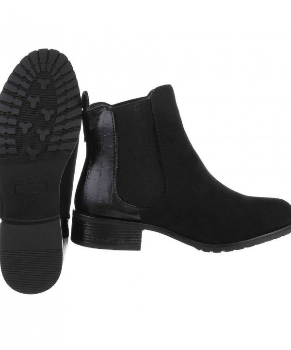 Boots for women
 1-585400