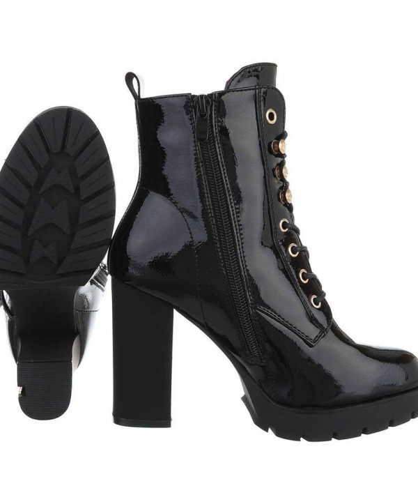 Boots for women
 1-585424