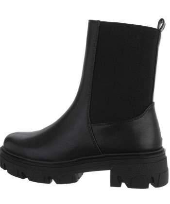 Boots for women
 1-592402