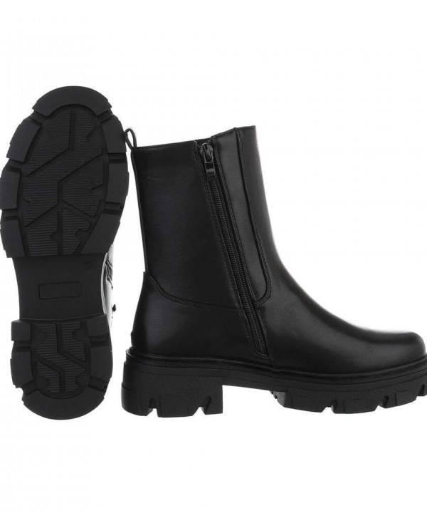 Boots for women
 1-592402