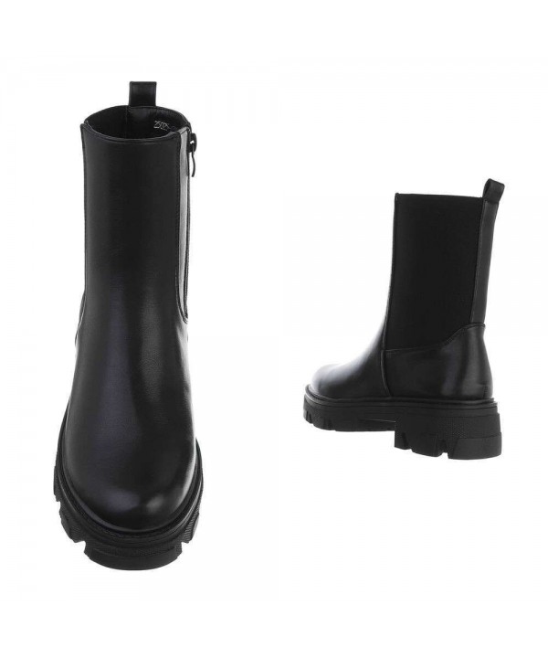 Boots for women
 1-592402