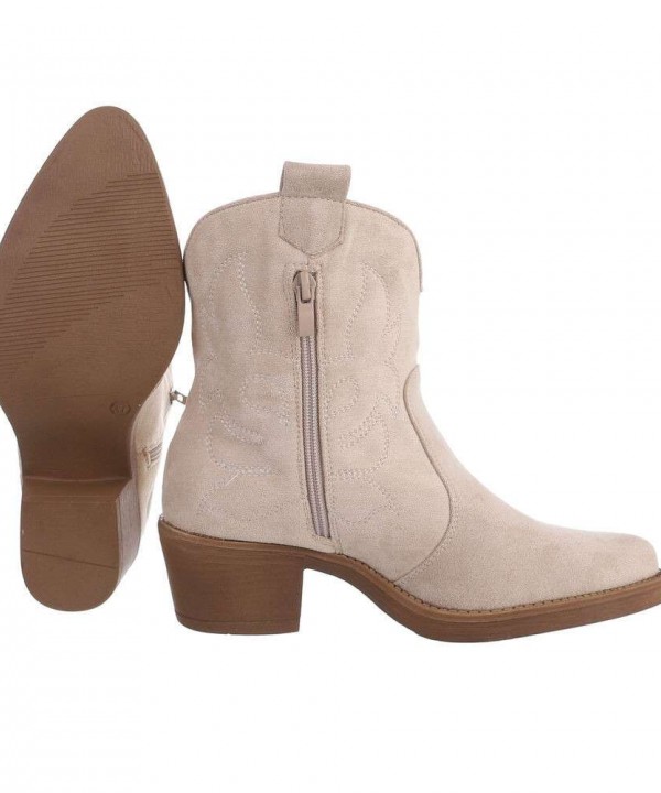 Boots for women
 1-624807