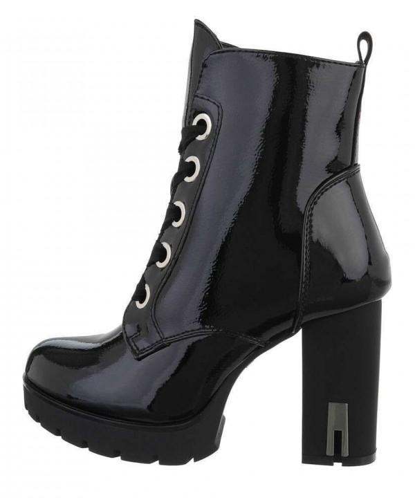 Boots for women
 1-585480