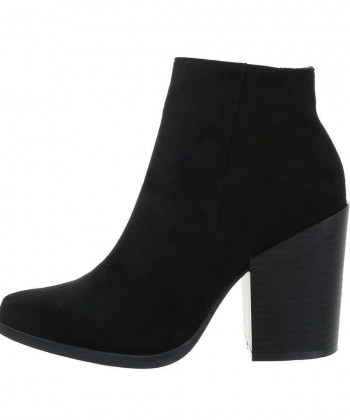 Boots for women
 1-522820