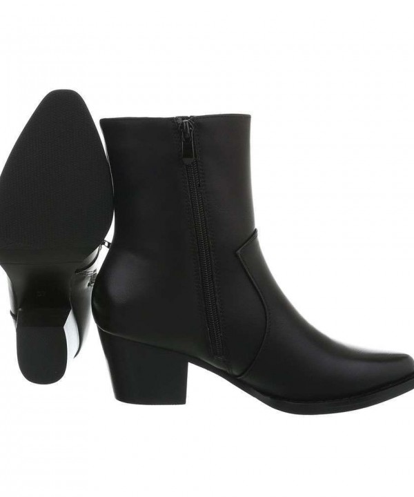 Boots for women
 1-487467