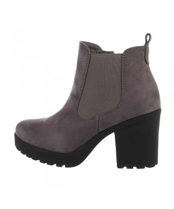 Boots for women
 1-547289