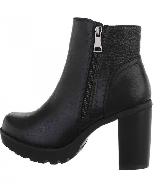 Boots for women
 1-547313