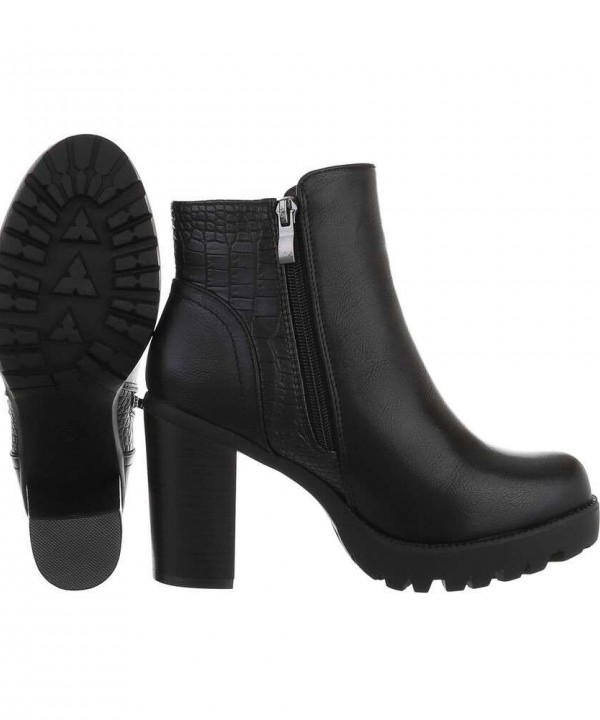 Boots for women
 1-547313