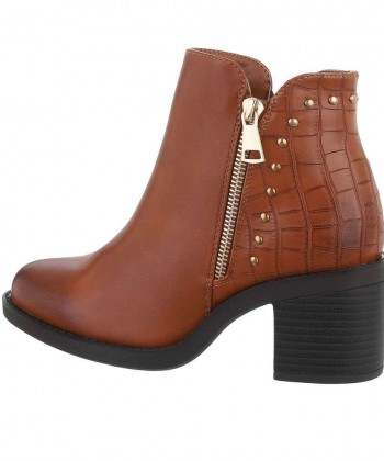 Boots for women
 1-585213