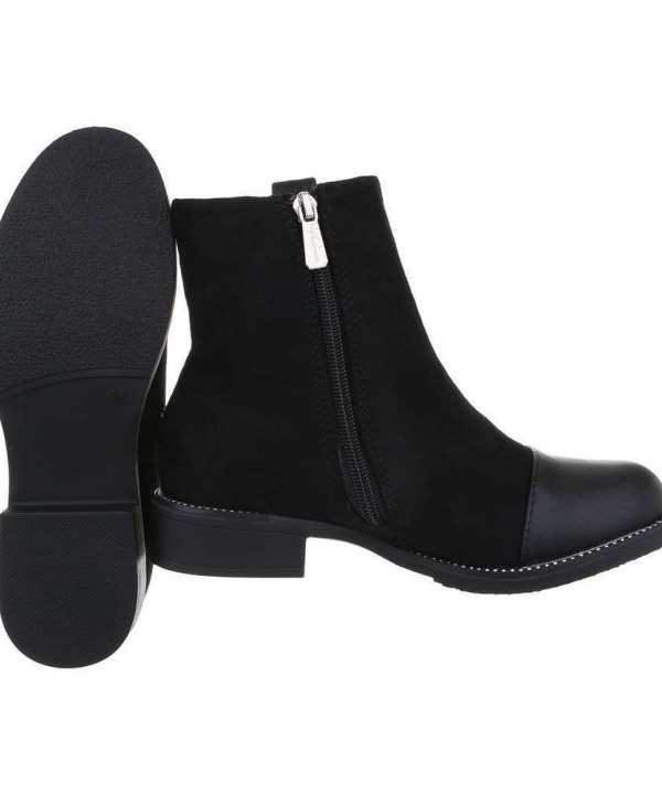 Boots for women
 1-527407