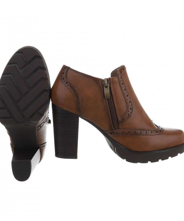 Boots for women
 1-589704