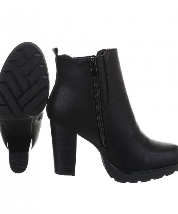 Boots for women
 1-532090