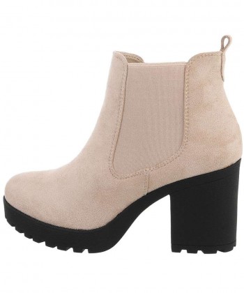 Boots for women
 1-622737