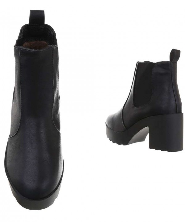 Boots for women
 1-530442