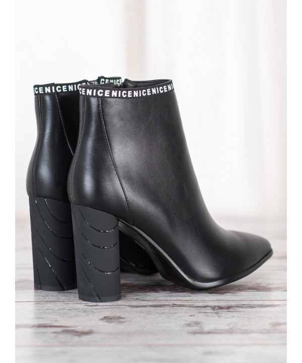 Boots for women 2-68276