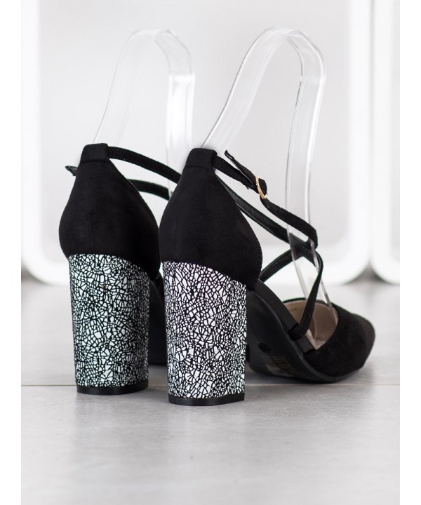 Aukštakulniai bateliai moterims 2-69309