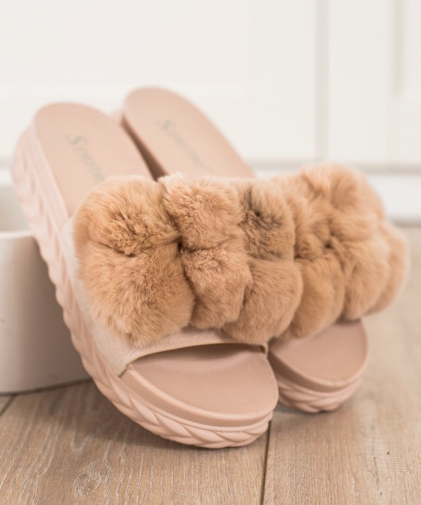 Slippers for women
 2-72698