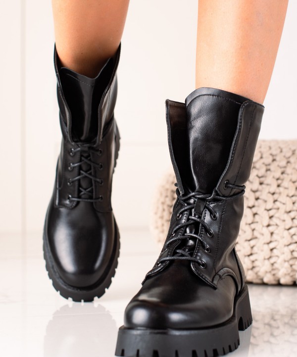 Boots for women
 2-74762