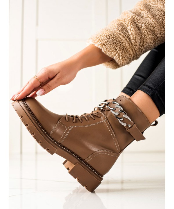 Boots for women
 2-74928