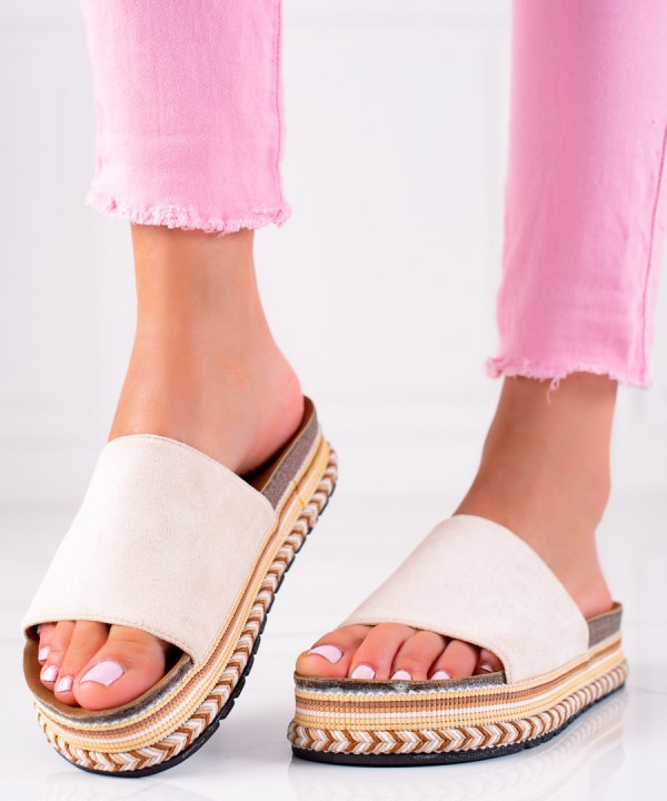 Slippers for women
 2-77174